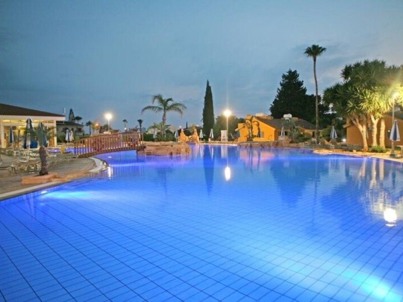 Makronisos Holiday Village 11