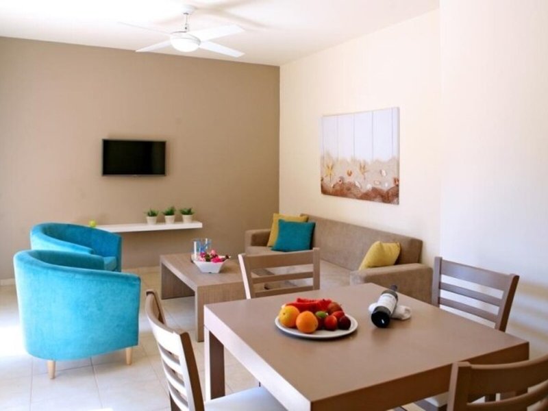 Makronisos Holiday Village 30