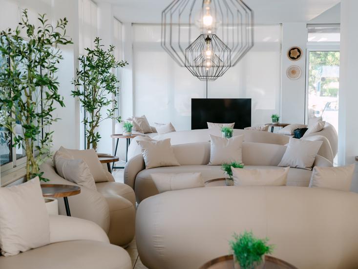 Makronisos Holiday Village 8