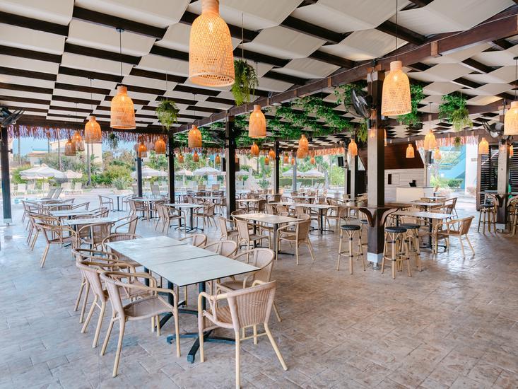 Makronisos Holiday Village 9