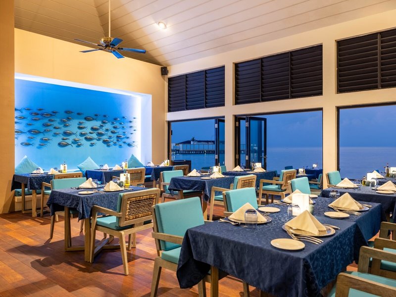 Angsana Resort & Spa Maldives Velavaru 17