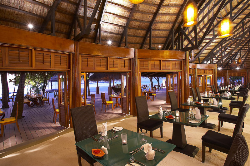 Angsana Velavaru 19