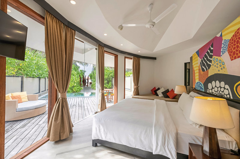 Angsana Velavaru 15