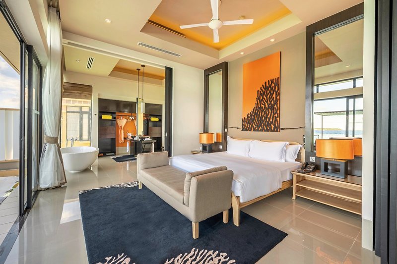 Angsana Velavaru 18