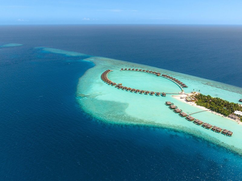 Veligandu Island Resort 6