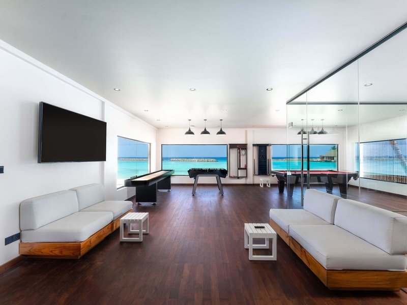 Veligandu Island Resort 13