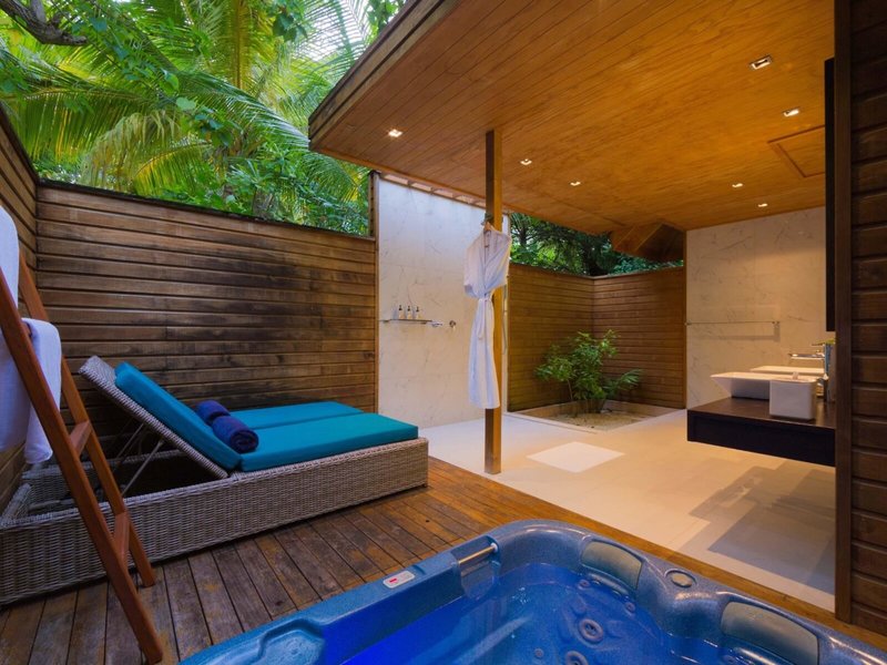 Veligandu Island Resort 33