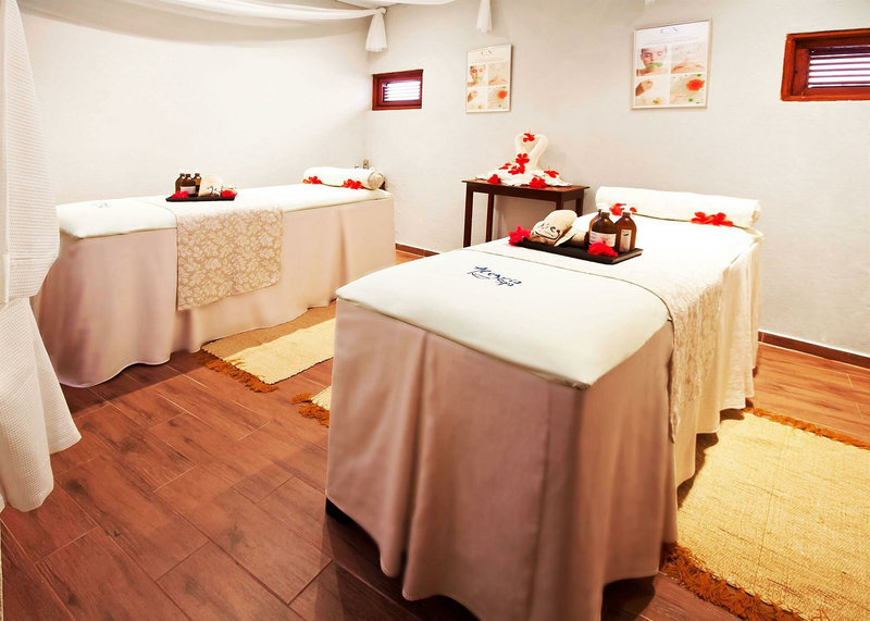 Catalonia Bayahibe 16