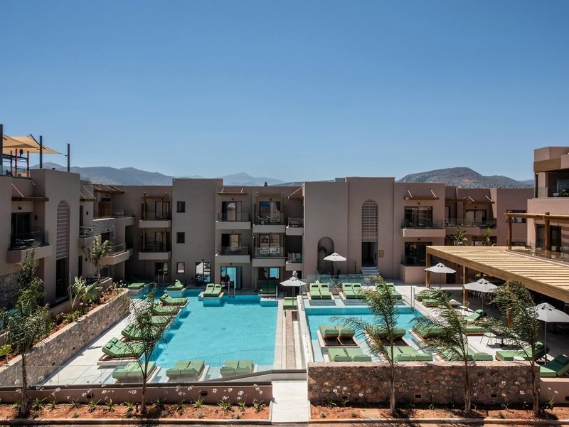 Paralos Venus Suites 3