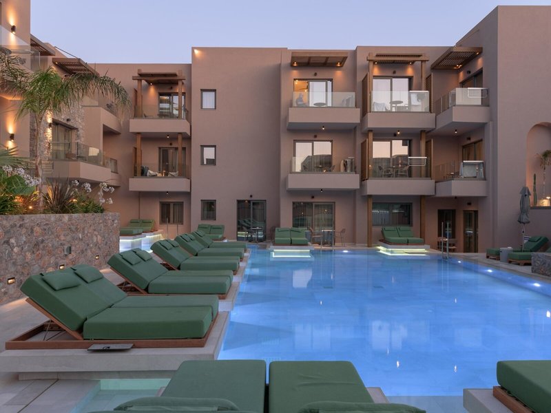 Paralos Venus Suites 4