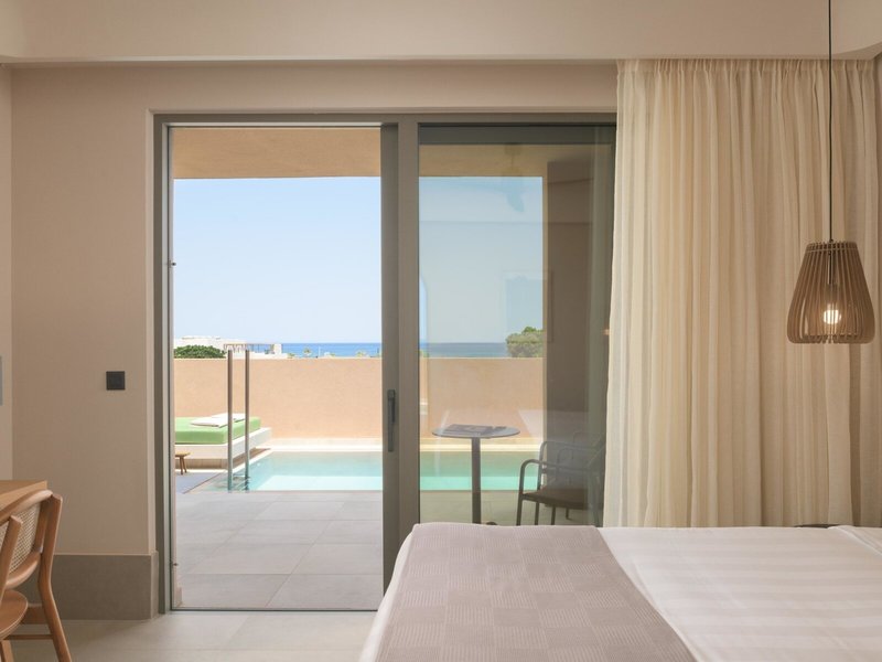 Paralos Venus Suites 41