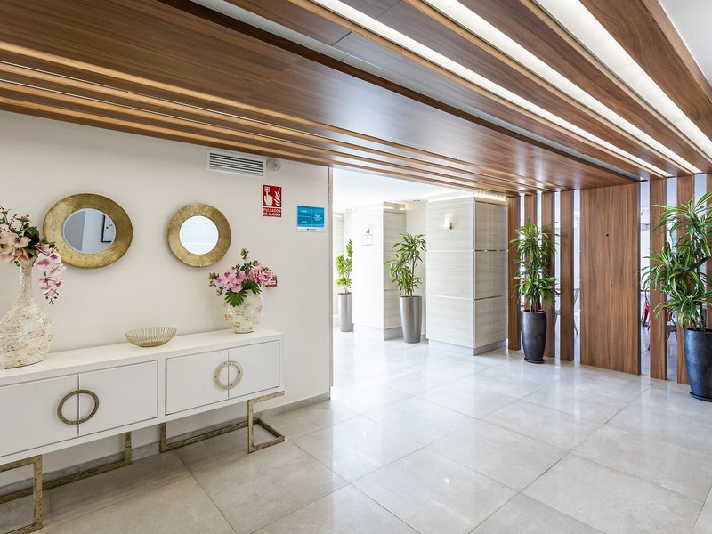 Veramar Aparthotel 16