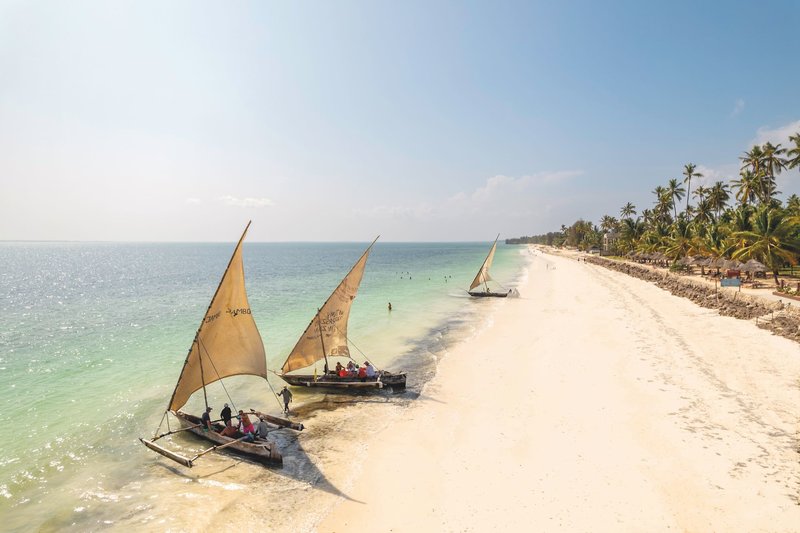 Uroa Bay Beach Resort 7