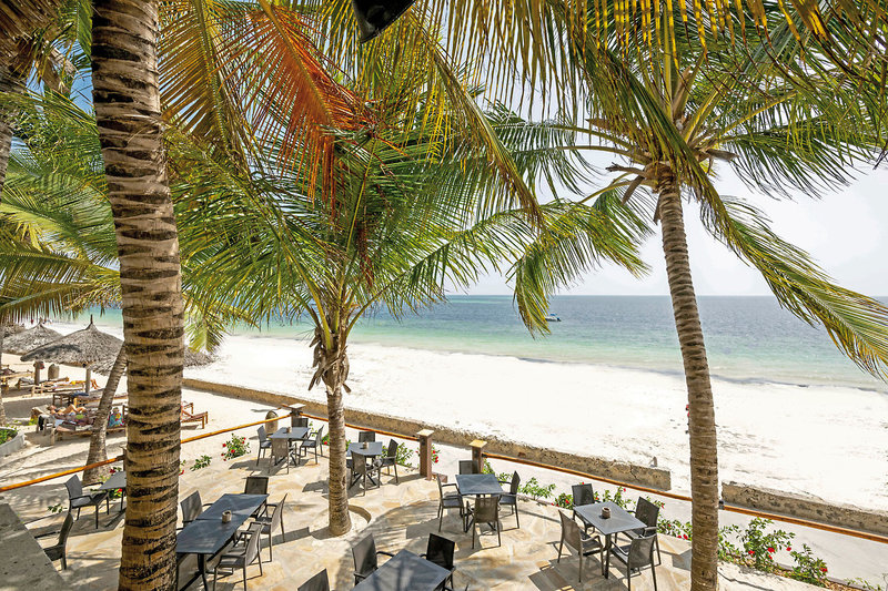 Uroa Bay Beach Resort 7