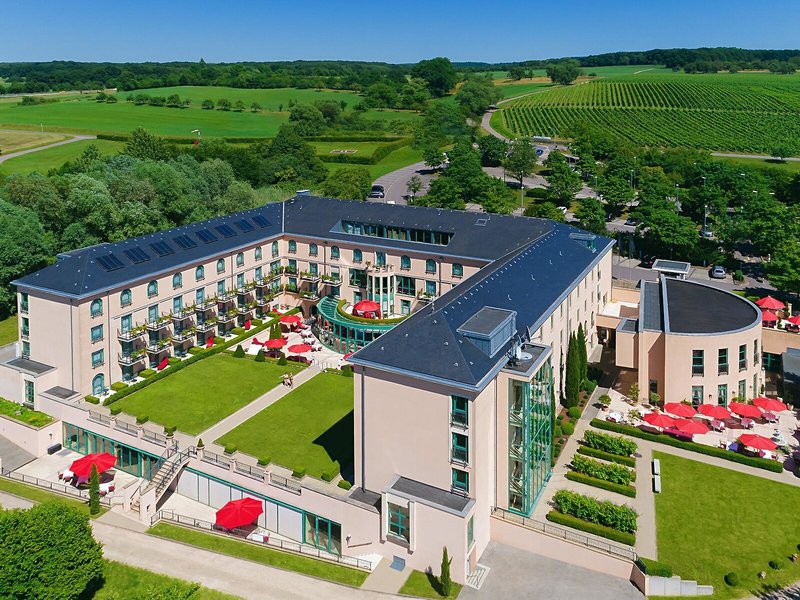Victor´s Residenz Schloss Berg 1