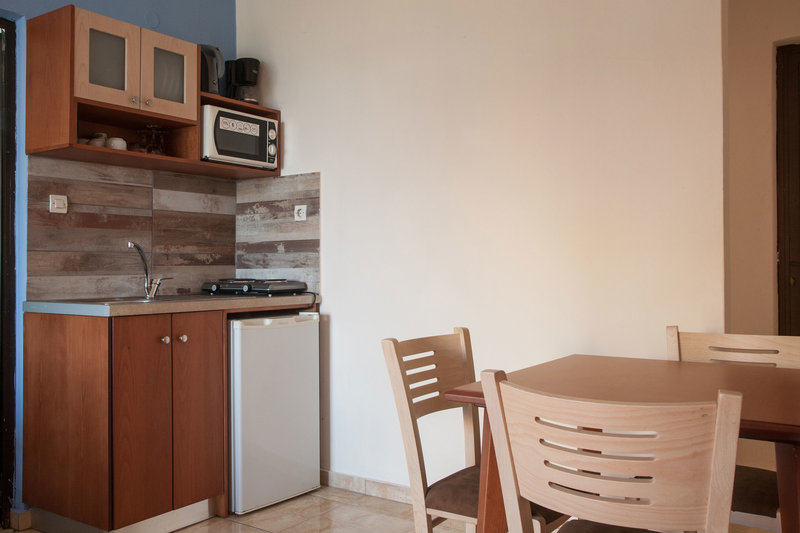 Ekavi Apartments 16