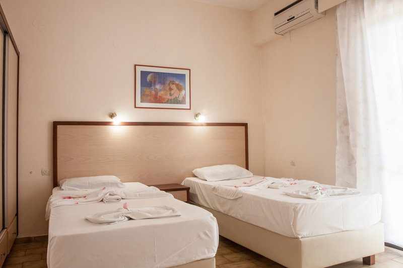 Ekavi Apartments 12