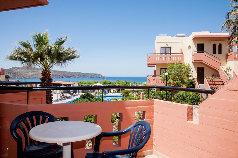 Ekavi Apartments 25