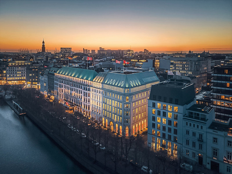 Fairmont Hotel Vier Jahreszeiten 19