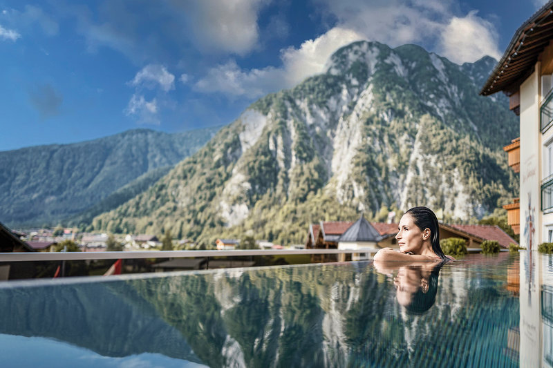 Wellnesshotel & Residenz Vier Jahreszeiten Maurach 1