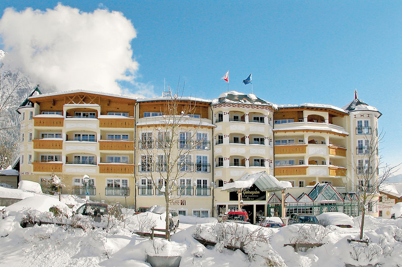 Wellnesshotel & Residenz Vier Jahreszeiten Maurach 2