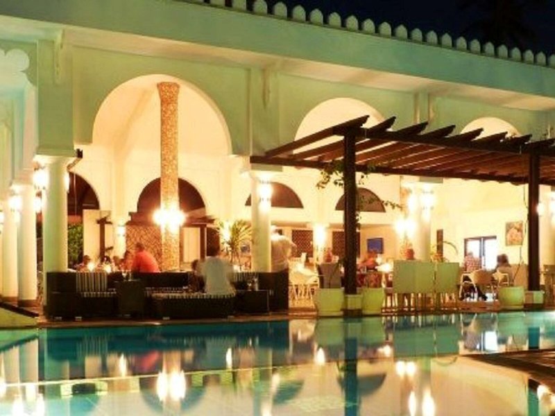 Lantana Galu Beach 13