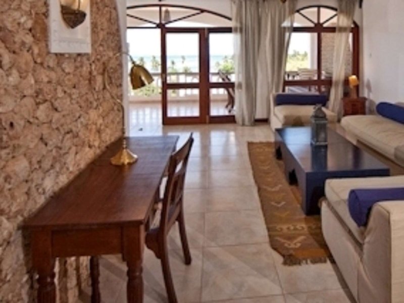 Lantana Galu Beach 39