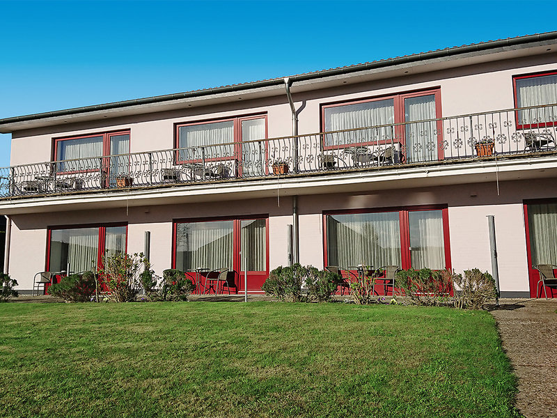 Ostseehotel SchleiFee 1