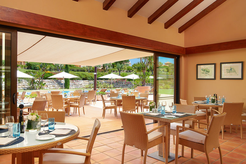 Monte Rei Golf & Country Club 11