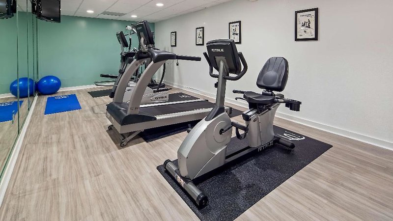 Best Western Plus Myrtle Beach Hotel 5 - Sports and leisure