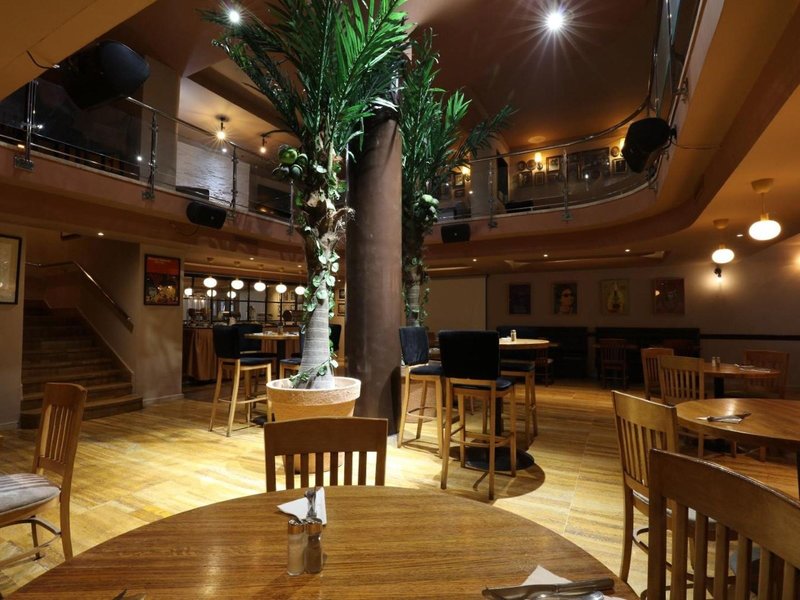 Hotel les Saisons 14