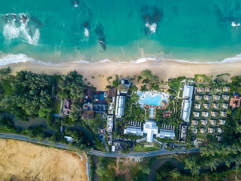 Natai Beach Resort & Spa 8