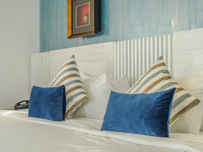 Natai Beach Resort & Spa 41