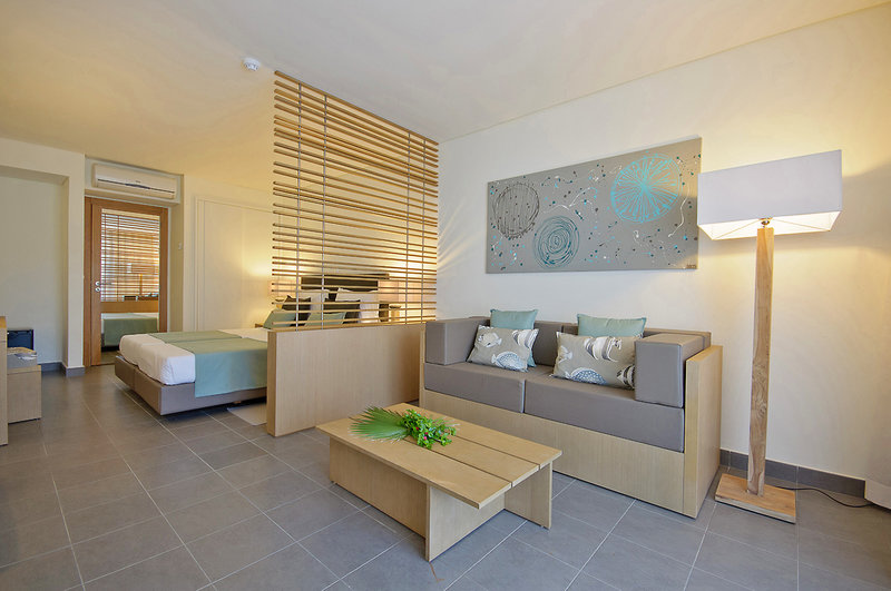 Oasis Salinas Sea 14