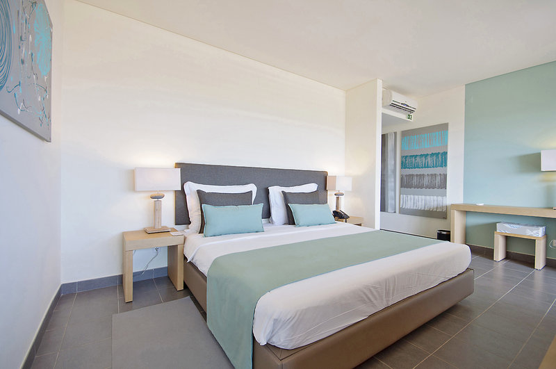 Oasis Salinas Sea 13