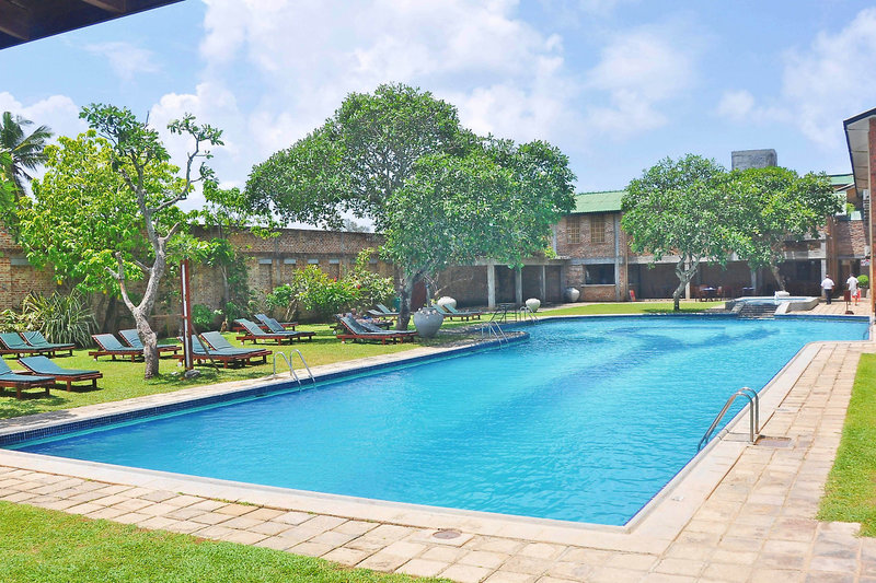 The Long Beach Resort 3