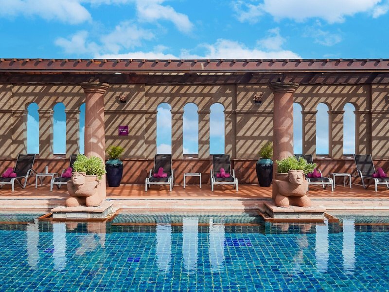 Crowne Plaza Bangkok Lumpini Park 6