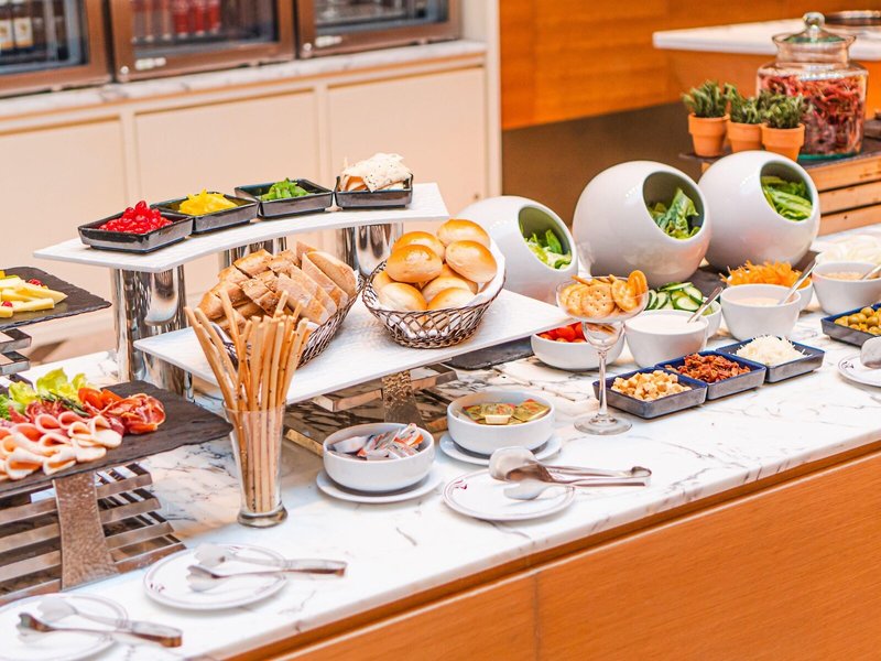 Crowne Plaza Bangkok Lumpini Park 18