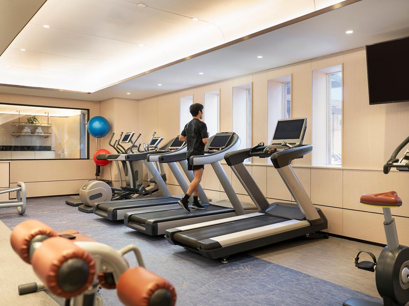Crowne Plaza Bangkok Lumpini Park 29