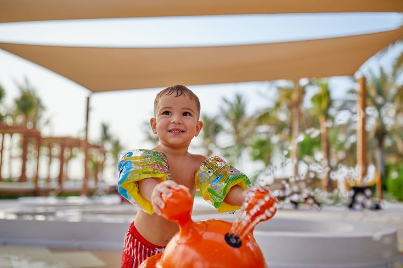Waldorf Astoria Ras Al Khaimah 38 - People