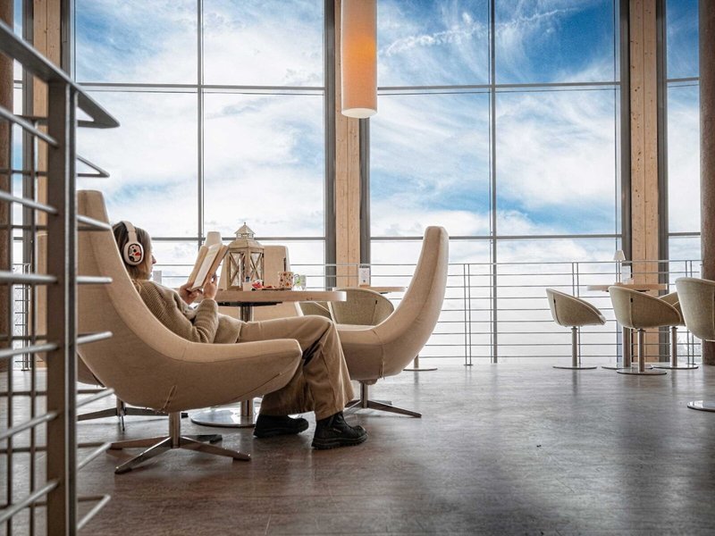 Le Blanc Hotel & Spa 9