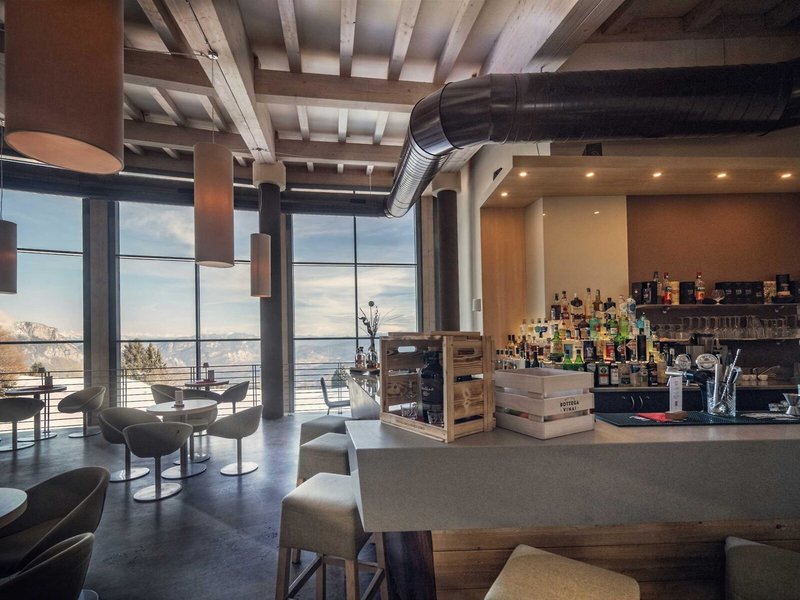 Le Blanc Hotel & Spa 10