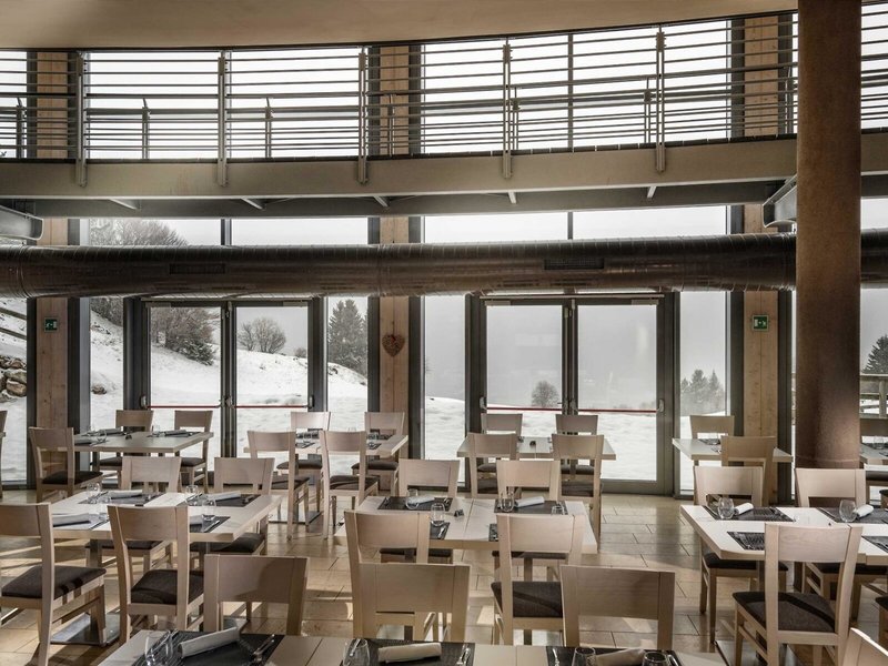 Le Blanc Hotel & Spa 11