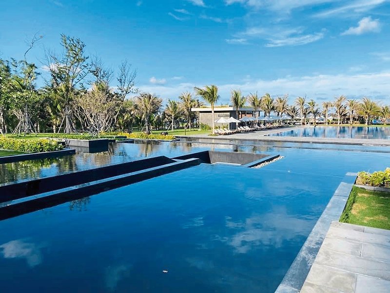 Muine Bay Resort 9