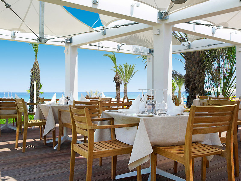 Sunrise Pearl Hotel & Spa 8