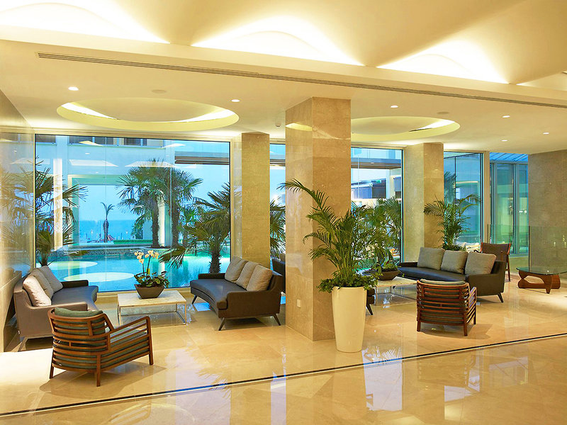 Sunrise Pearl Hotel & Spa 10