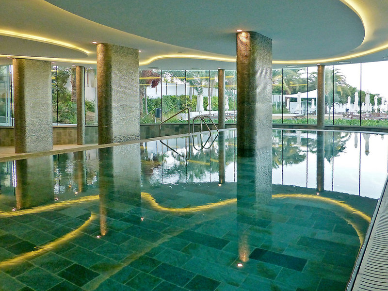 Sunrise Pearl Hotel & Spa 19