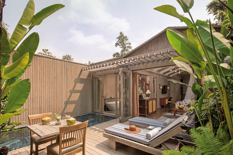 An Lam Retreats Saigon River 29