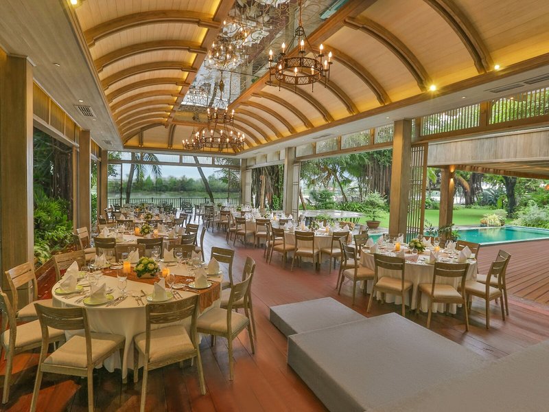 An Lam Retreats Saigon River 35