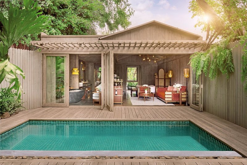 An Lam Retreats Saigon River 26